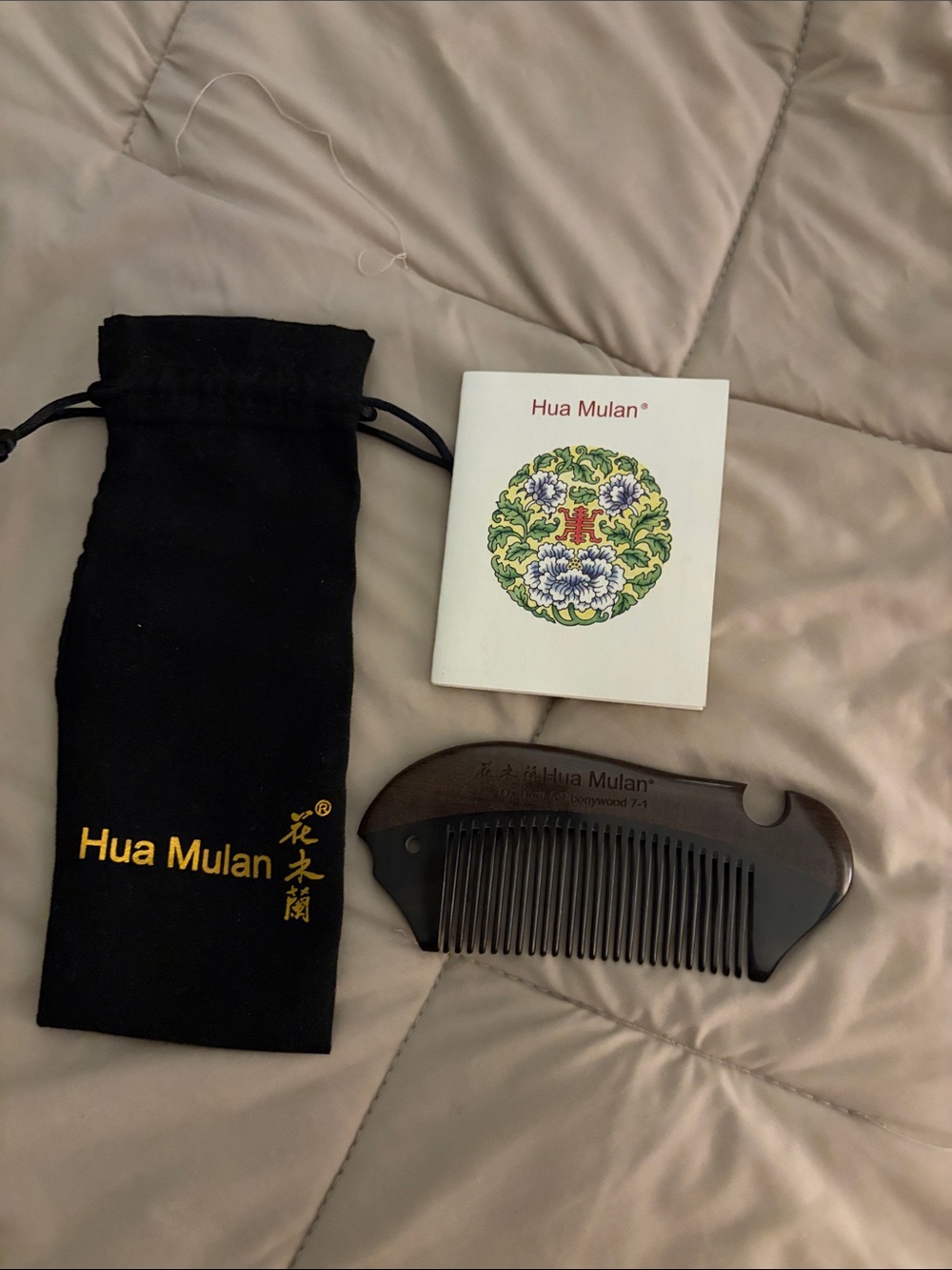 Hua Mulan Ox Horn and Ebonywood Comb